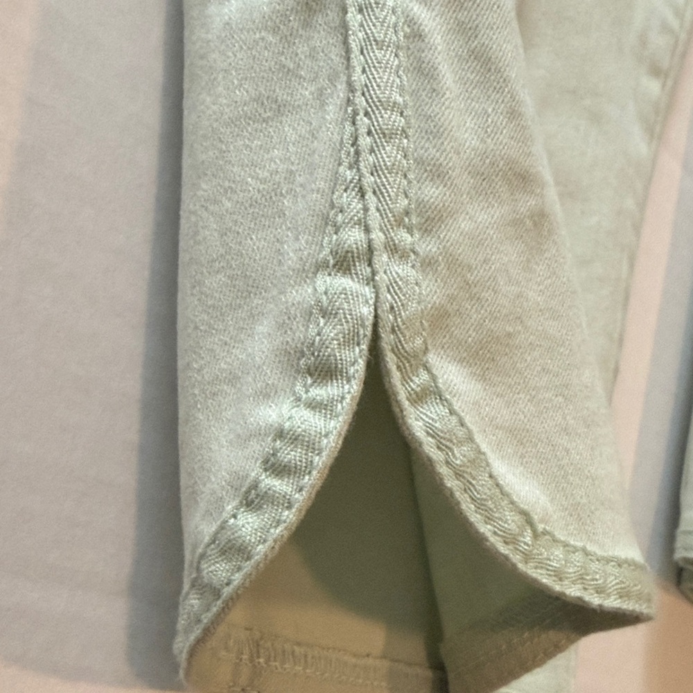 Bandolino Mint Green Capri - Picture 9 of 9